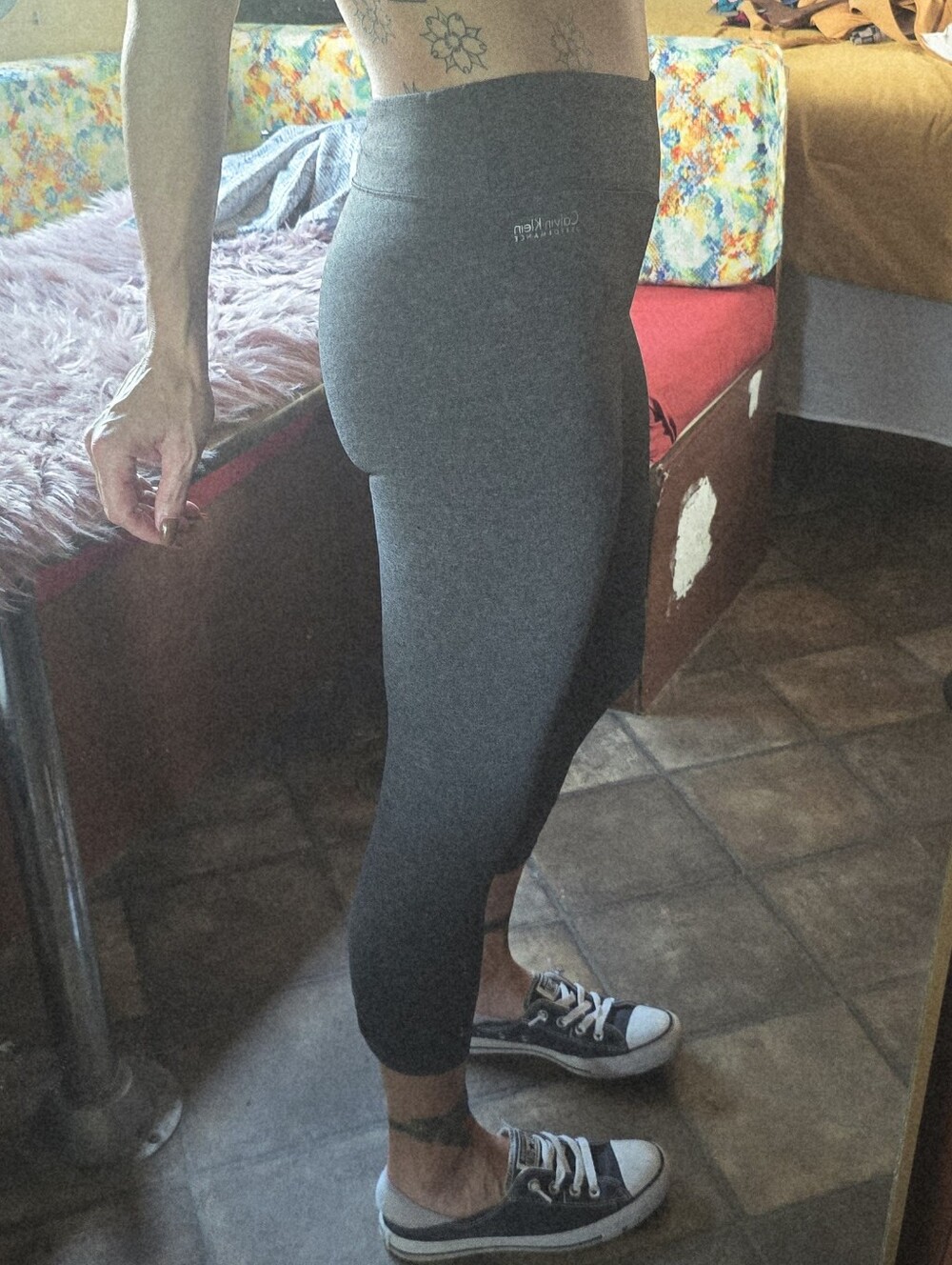 Calvin Klein Gray Capri Leggings - Picture 2 of 7
